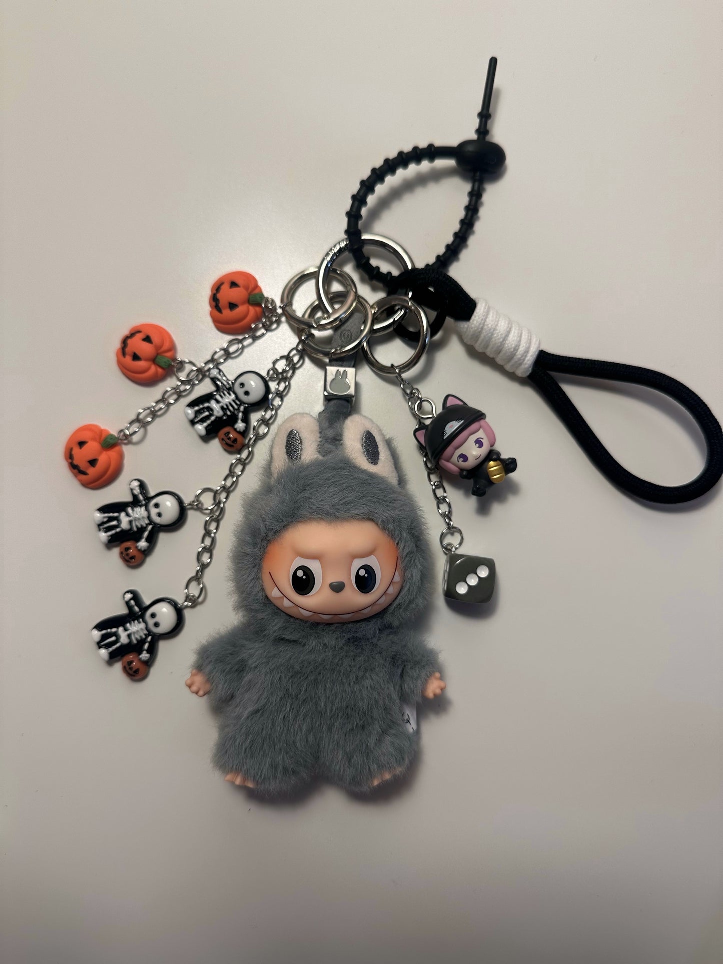 #31 Pin for love (290 QAR)