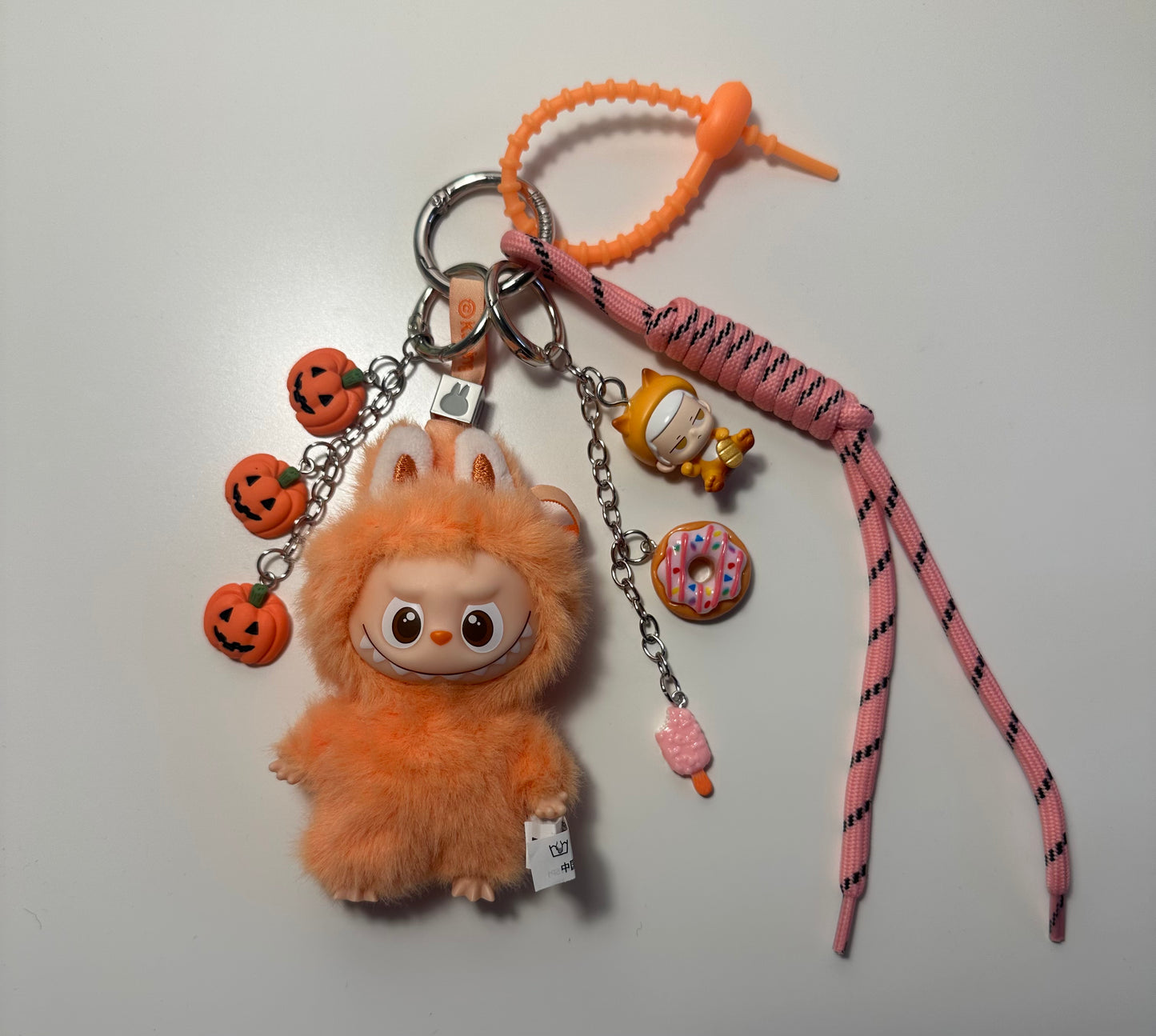 #30 Pin for love (290 QAR)